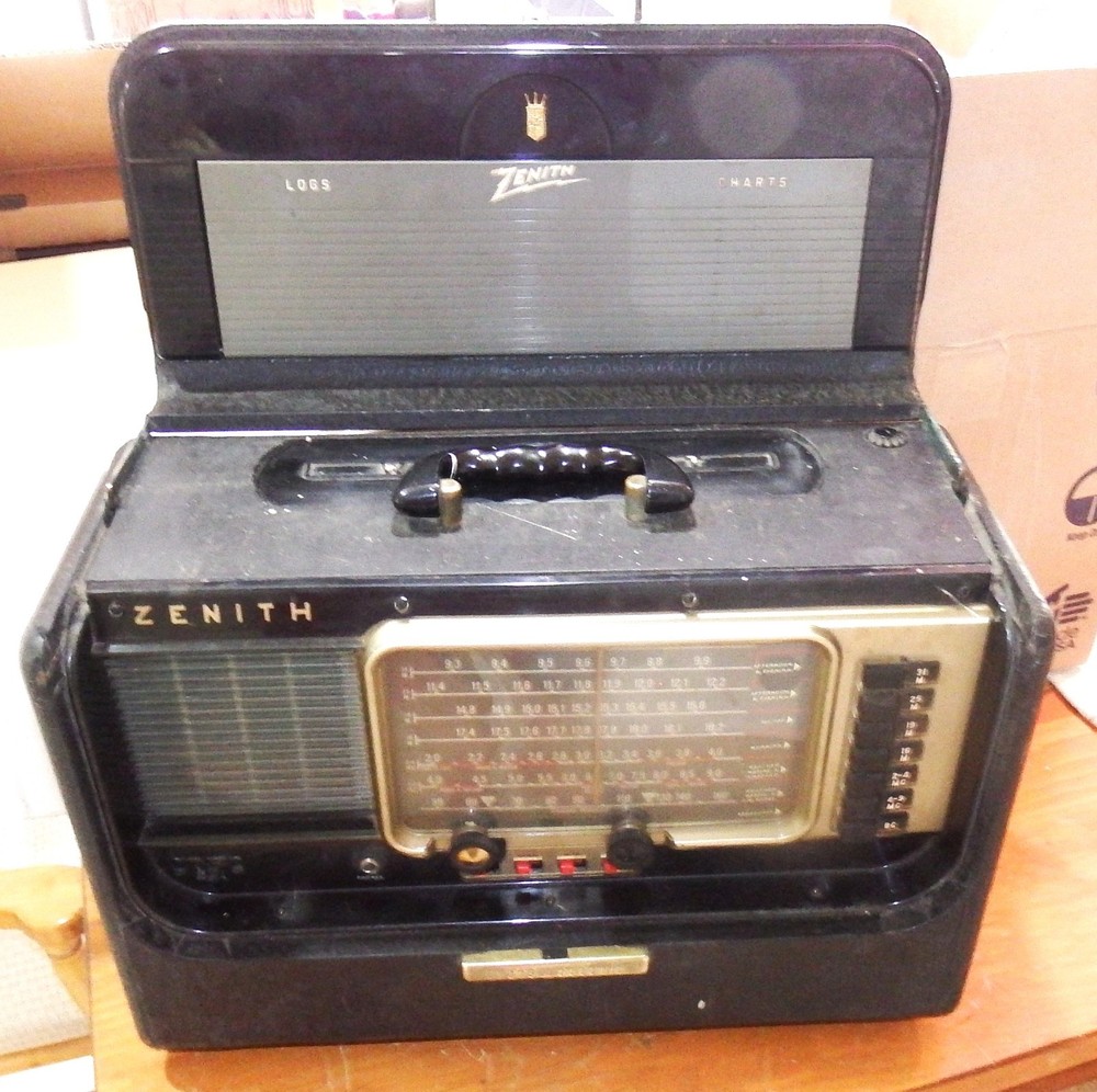 Zenith TransOceanic Radio Wave Magnet VINTAGE shortwave A600 1950&rsquo;s CHARTS!