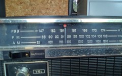 Sony TFM-7400W AM/FM Public Service Band Radio Vintage