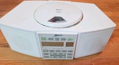 Vintage Zenith Z253W AM/FM Stereo Clock Radio CD Player White – FOR PARTS ONLY.