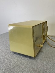 Vintage GENERAL ELECTRIC Beige AM alarm CLOCK RADIO 1960&rsquo;s Working