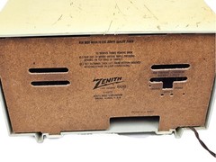 Rare Vintage WORKING Zenith S-40273 Long Distance AM Radio MCM | Futuristic Look