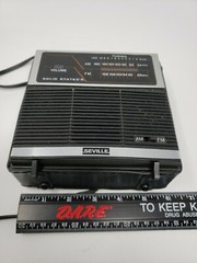 Vintage Seville AM/FM Radio Model 1805 Hong Kong Electric/Battery Power Works!