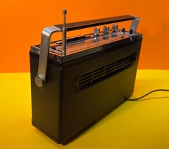 Vintage Radio Philips Lolette Automatic de Lux / Video