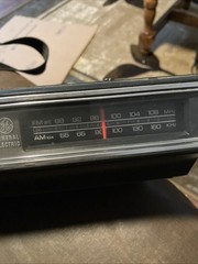 Vintage GE AM/FM Digital Clock Radio 7-4625C Woodgrain