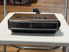 Vintage General Electric GE 7-4625C AM/FM Digital Clock Radio Tested & Working
