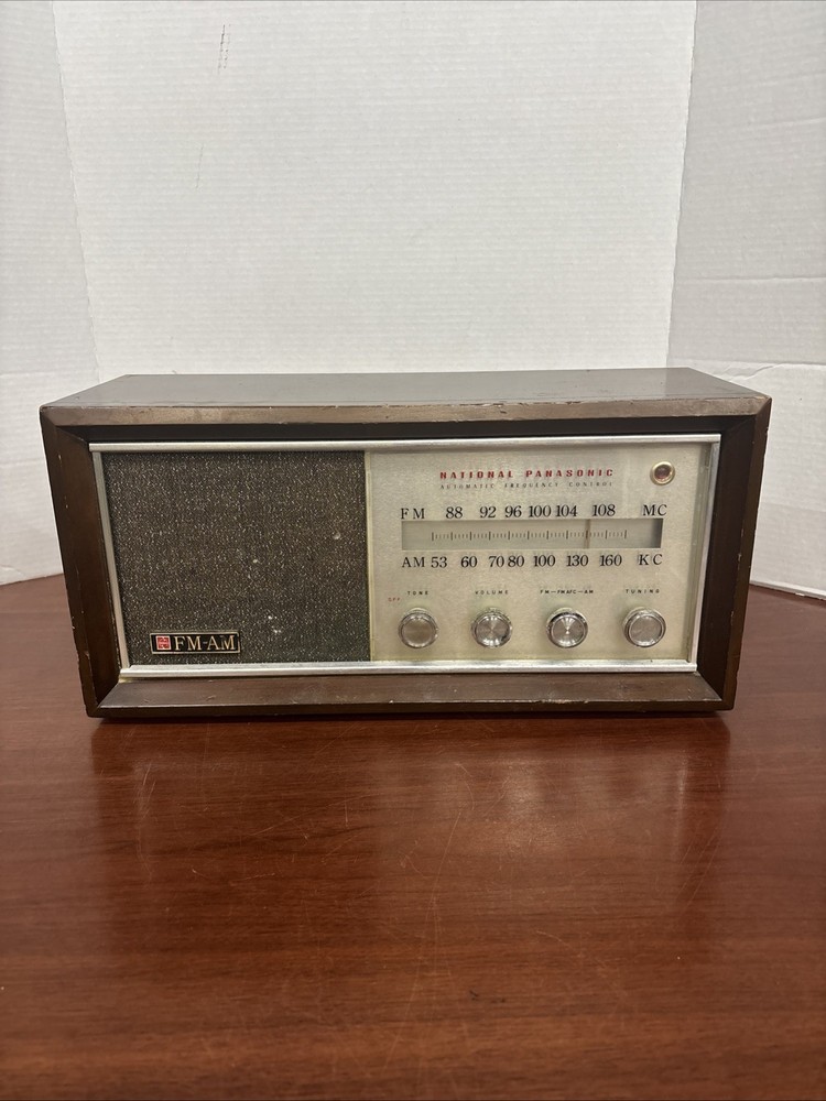 National Panasonic Model RE-784 Radio, 2-band FM/AM tabletop/ 1960s***Parts