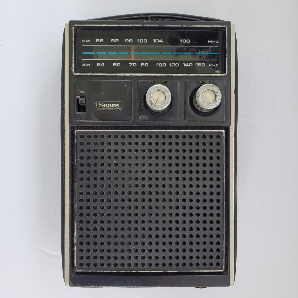 AM FM band radio Black Vtg Sears and Roebuck Company radio music Nostalgia READ