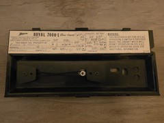 Vintage Zenith Solid State Trans-Oceanic Royal 7000-1, 11 Band Portable Radio