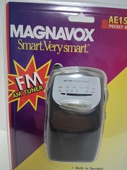 Magnavox AM FM Tuner Pocket Radio AE1595 New Old Stock Factory Sealed