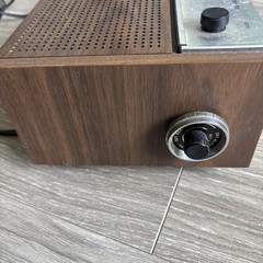 Vintage Panasonic Woodgrain Flip Clock Radio Alarm AM FM w Day Display RC-7053