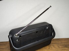 Vintage – Panasonic AM/FM Portable 8&Prime; Radio, RF-544 Battery Powered, Works