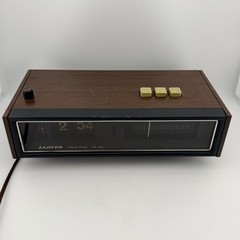 Vintage Lloyds FM/AM Clock Radio Model JJ1617 Flip Clock Working