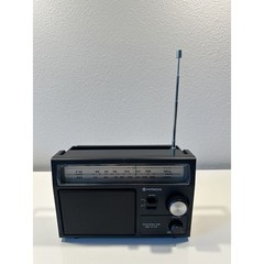 VINTAGE *PRISTINE* 1970&rsquo;s Hitachi Model KH-435H AM/FM Portable Transistor Radio