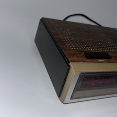 Vintage Lloyds J258 Digital Alarm Clock AM/FM Radio Brown Black – Tested READ