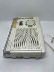 Vintage Magnavox ClockRadio D3650 Electric Alarm Clock Radio, WORKS