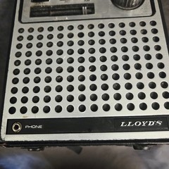 Vintage Lloyd&rsquo;s N710 AM FM Portable Radio Hong Kong FM Works AS-IS