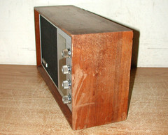 VINTAGE PANASONIC SOLID STATE AM/FM 2-BAND CABINET RADIO MODEL RE-7257