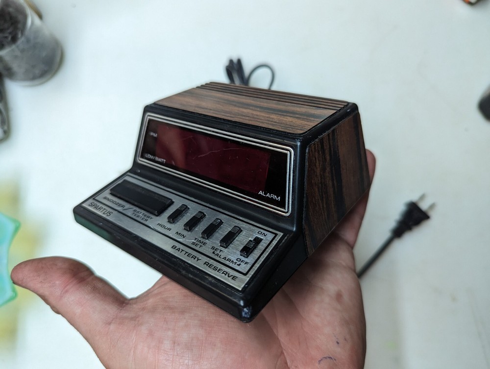 Vintage Retro Wood Grain Miniature Spartus Alarm Clock Hong Kong Red LED
