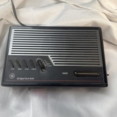 VINTAGE 1980s GE ALARM CLOCK RADIO Black MODEL 7-4612BKA – Everything Works