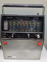 Vintage Montgomery Ward Airline 5-Band Radio FM AM Shortwave SW Working Collecti