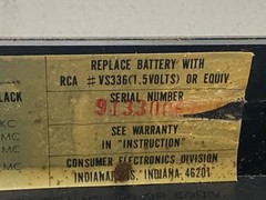 Vintage RCA Solid State AM/FM/Air/Police Radio, RZM192E; for parts only
