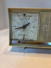 Vintage 60s – Panasonic Clock Radio Model 720 AM FM 2 Band – Parts Only