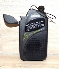 VINTAGE RADIO SHACK LW MW FM SPORTS RADIO NEW OPEN BOX TESTED WORKS STR606 1990S