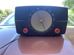 Motorola AM Tube Radio Model 6X Vintage Works But Buzzy / One Station Only
