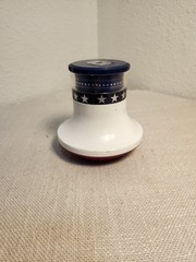 Working Vintage Magnavox 1R1020 AM RADIO Red White & Blue Sound Capsule 1970s