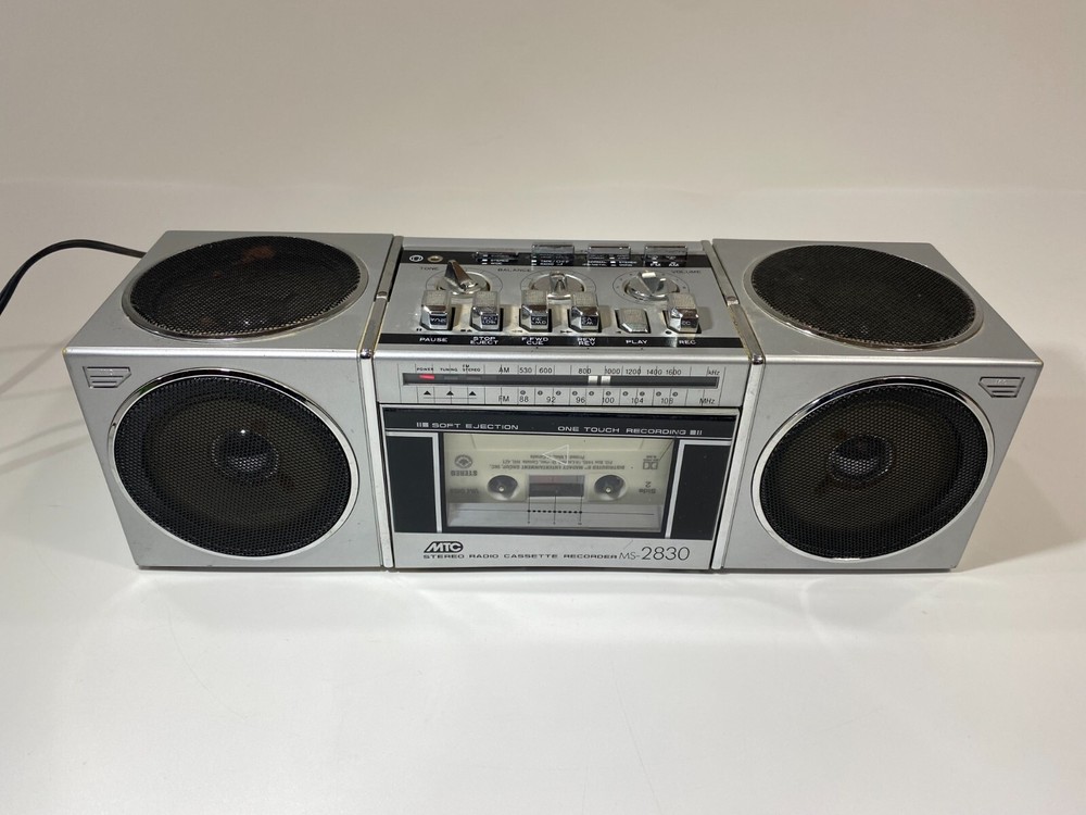 Vintage Boombox Silver Mini Quad Spearker, MS-2830 MTC Works But With Issues