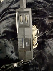 Vintage (1981) GE Two-Way-Power AM/FM Radio 7-2800B. Tested and works.