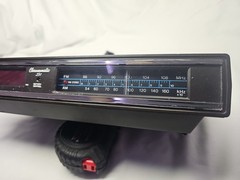 Vintage Realistic Chronomatic 251 12-1559 Wired Dual Alarm Clock AM/FM TESTED
