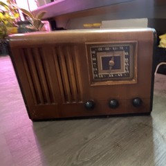Emerson CS276 Vintage Wood Tabletop Tube Radio AM Broadcast Shortwave