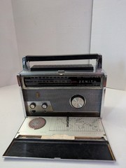 #1 Vintage Zenith Trans-Oceanic Royal 1000 Multi-Band Radio Battery Pack Incl