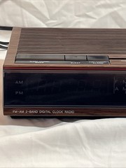 Panasonic RC-6060 Digital Alarm Clock Radio AM FM Woodgrain Vintage Tested Works