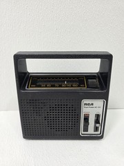 Vintage RCA Dual Power AC-DC Radio Black Tested And Working