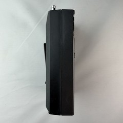 Vintage General Electric GE Handheld FM/AM Radio Model 7-2582G Belt Clip Working