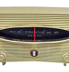 Rare Vintage WORKING Zenith S-40273 Long Distance AM Radio MCM | Futuristic Look