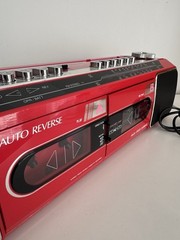 VINTAGE SANYO M W737K RED RADIO BOOMBOX DUAL CASSETTE RECORDER AM/FM *Read***