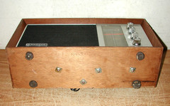 VINTAGE PANASONIC SOLID STATE AM/FM 2-BAND CABINET RADIO MODEL RE-7257