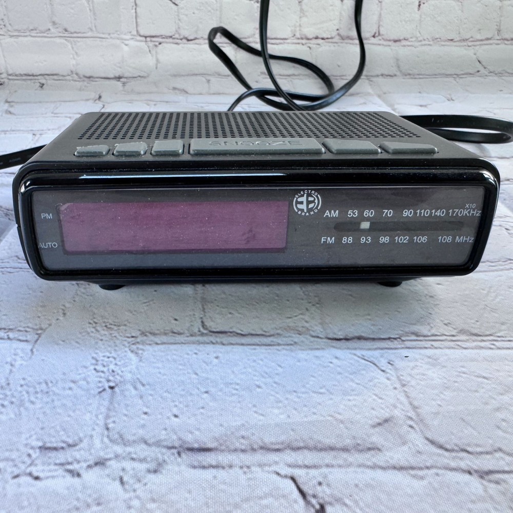 Electro Brand 4610 Black Digital Alarm Clock Radio AM/FM Snooze Tested
