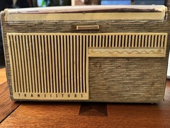 Vintage Philips French Transistor Radio