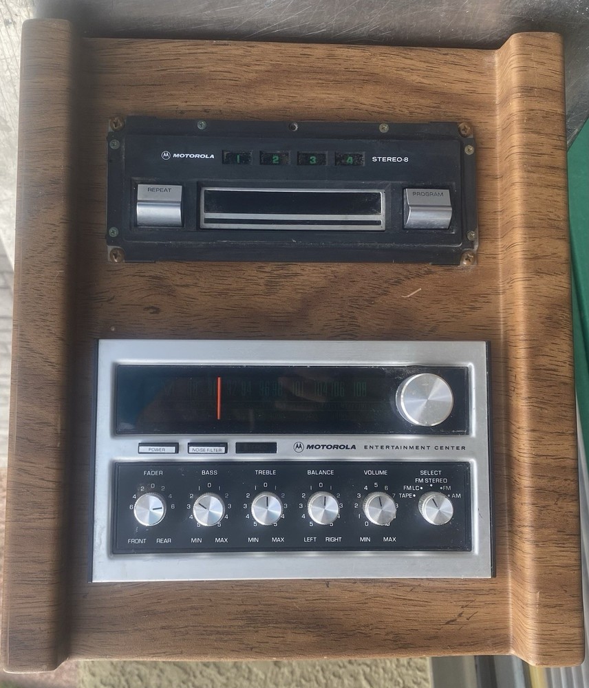 Vintage Motorola 1970’s Airstream Entertainment Center Panel 12V AM/FM 8 Track