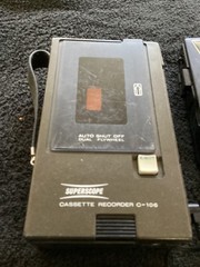 VINTAGE LOT GE, SANYO, KAITO, RADIO SHACK, SUPERSCOPE RADIOS & CASSETTE PLAYERS