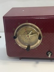 General Electric Cranberry Red 1953 Model 565 clock radio for parts