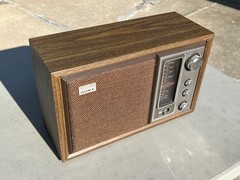 Vintage 60s Sony ICF-9650W Fidelity Sound AM/FM Radio Wood Case MINTY / READ