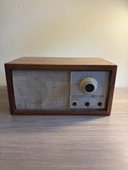 KLH Model Twenty-One All-Transistor AM Receiving System Vintage Wood Radio