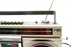 Vintage SANYO M9935K FM Boombox Radio Short Wave Works TAPE PLAYER WANTS TO WORK