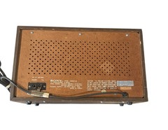 Vintage Radio Sony TFM-9450W 11 Transistors 2 Band
