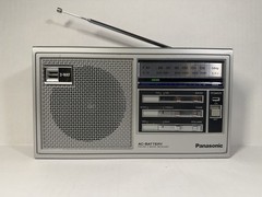 Panasonic RF-559 AM/FM Portable Radio Analog 2-Band Receiver Tested No Handle